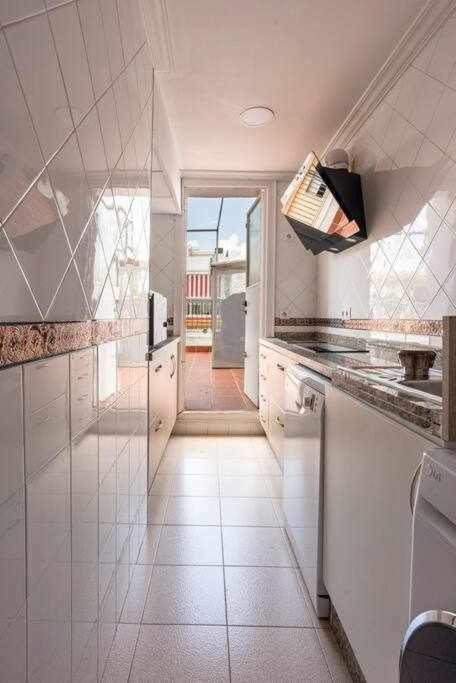 Апартаменты Atico Soho Maria Luisa Малага Экстерьер фото