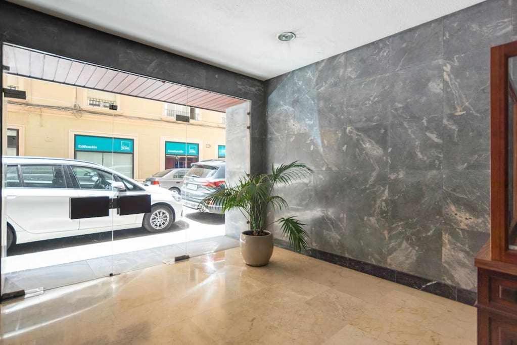 Апартаменты Atico Soho Maria Luisa Малага Экстерьер фото