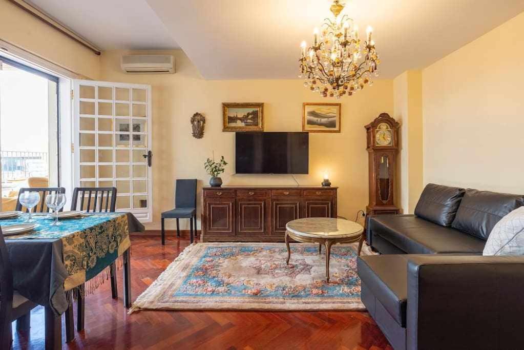 Апартаменты Atico Soho Maria Luisa Малага Экстерьер фото